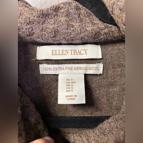 Ellen Tracy Sweater Womens Small Grey Cowl Neck Extra Fine Merino Wool - Picture 2 of 6